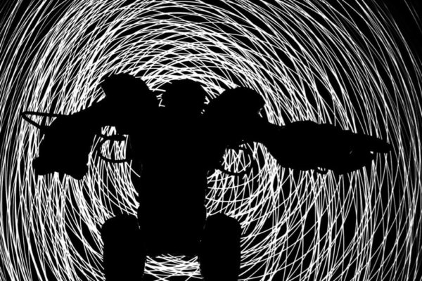 35 Beautiful Examples of Light Painting Photography - The Photo Argus